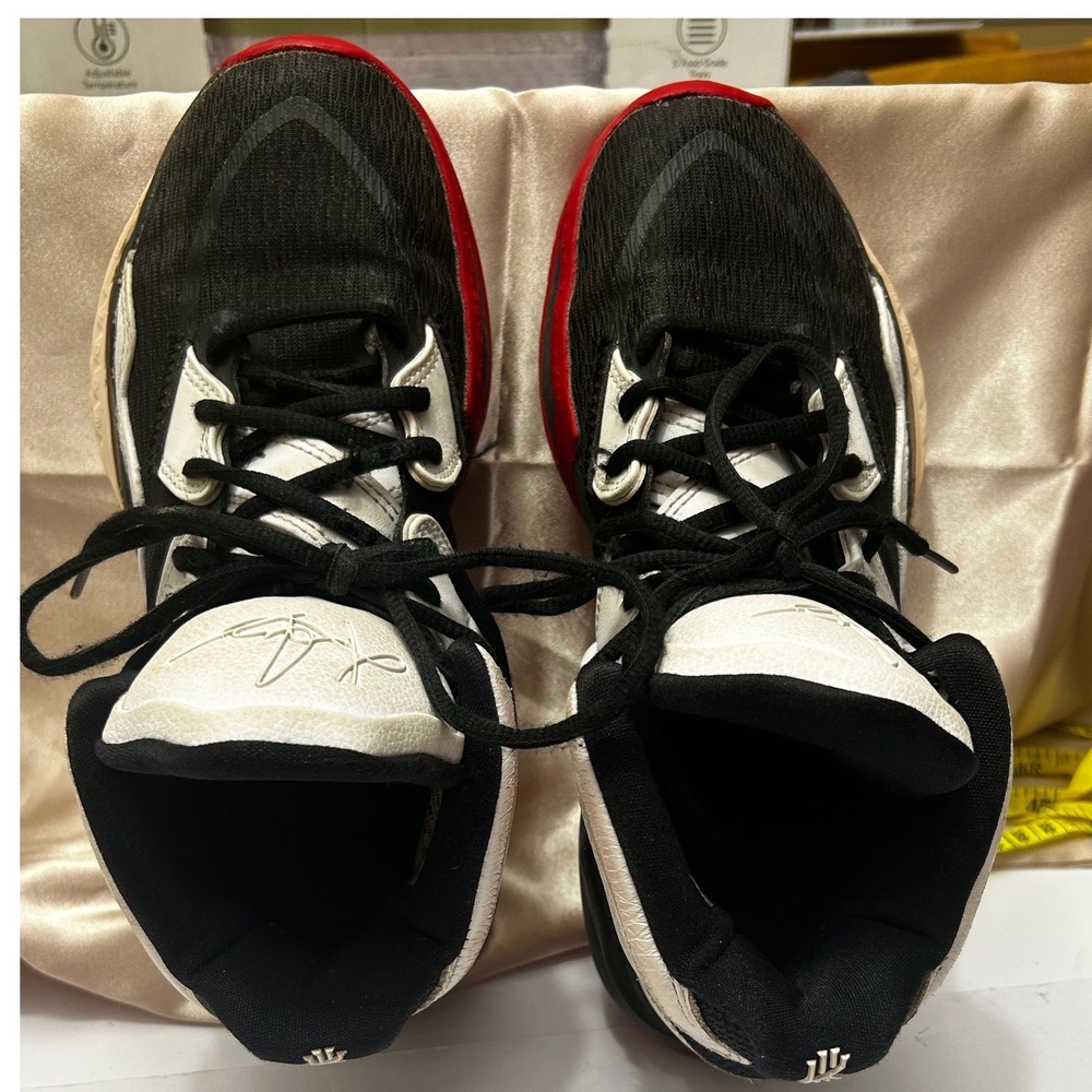 Nike Kyrie Infinity Black White Red Basketball Shoes DN4116-991 Mens 6.5 Y2K
